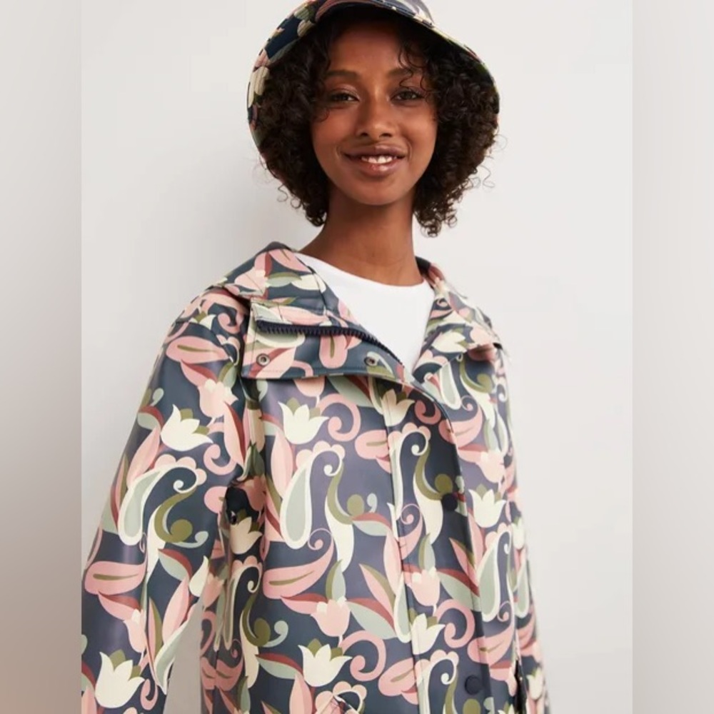 Boden Women Waterproof Longline Raincoat Size US 16-18R - Picture 5 of 9